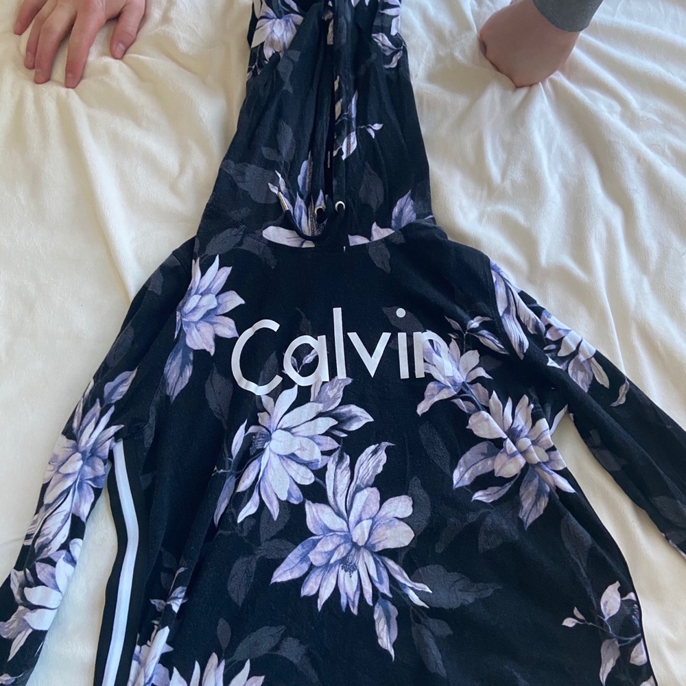🔆FINAL SALE Calvin Klein cropped hoodie